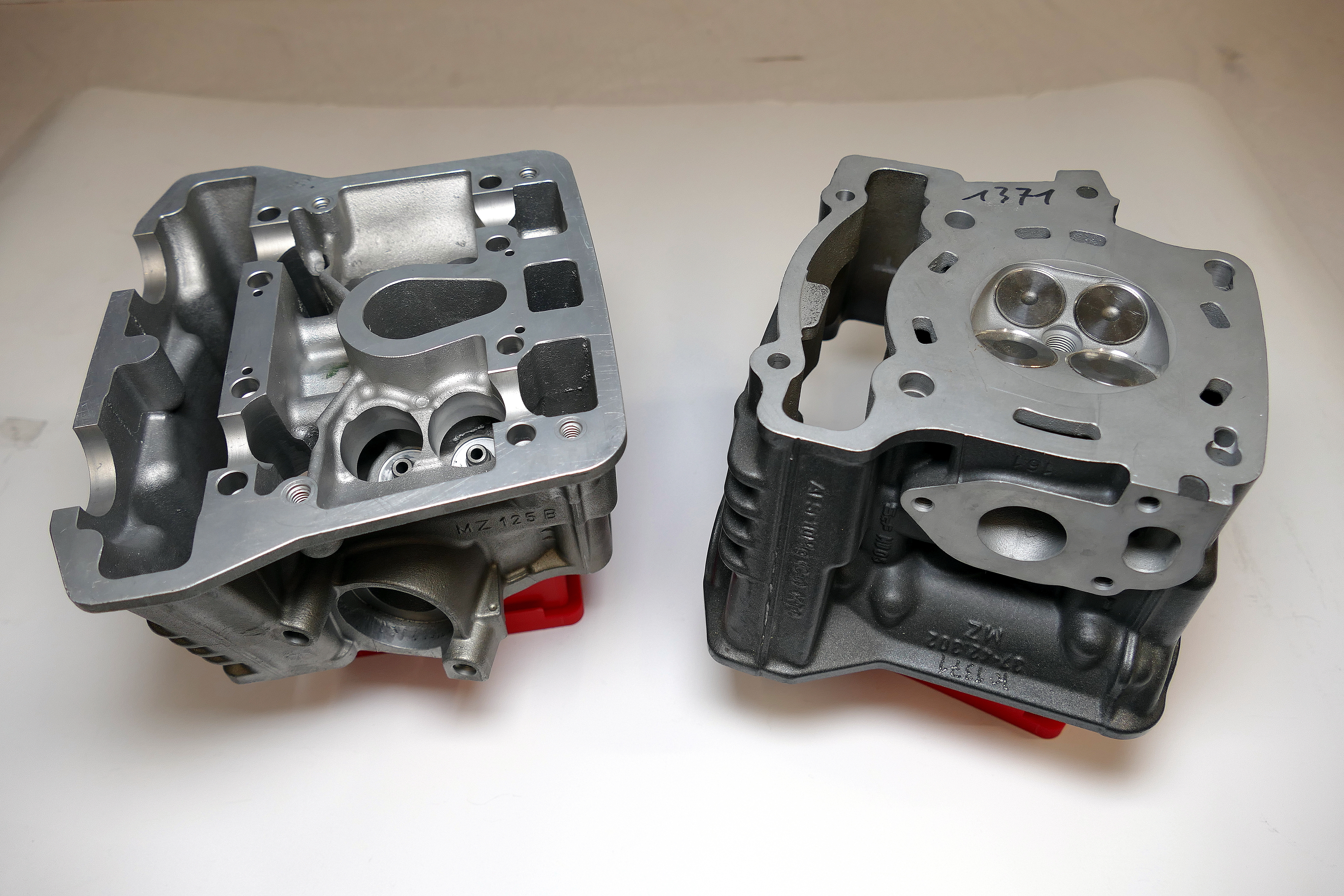 125 ccm Zylinderkopf lose mit Ventile