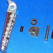 Soziusfußrastenkit links / schwarz